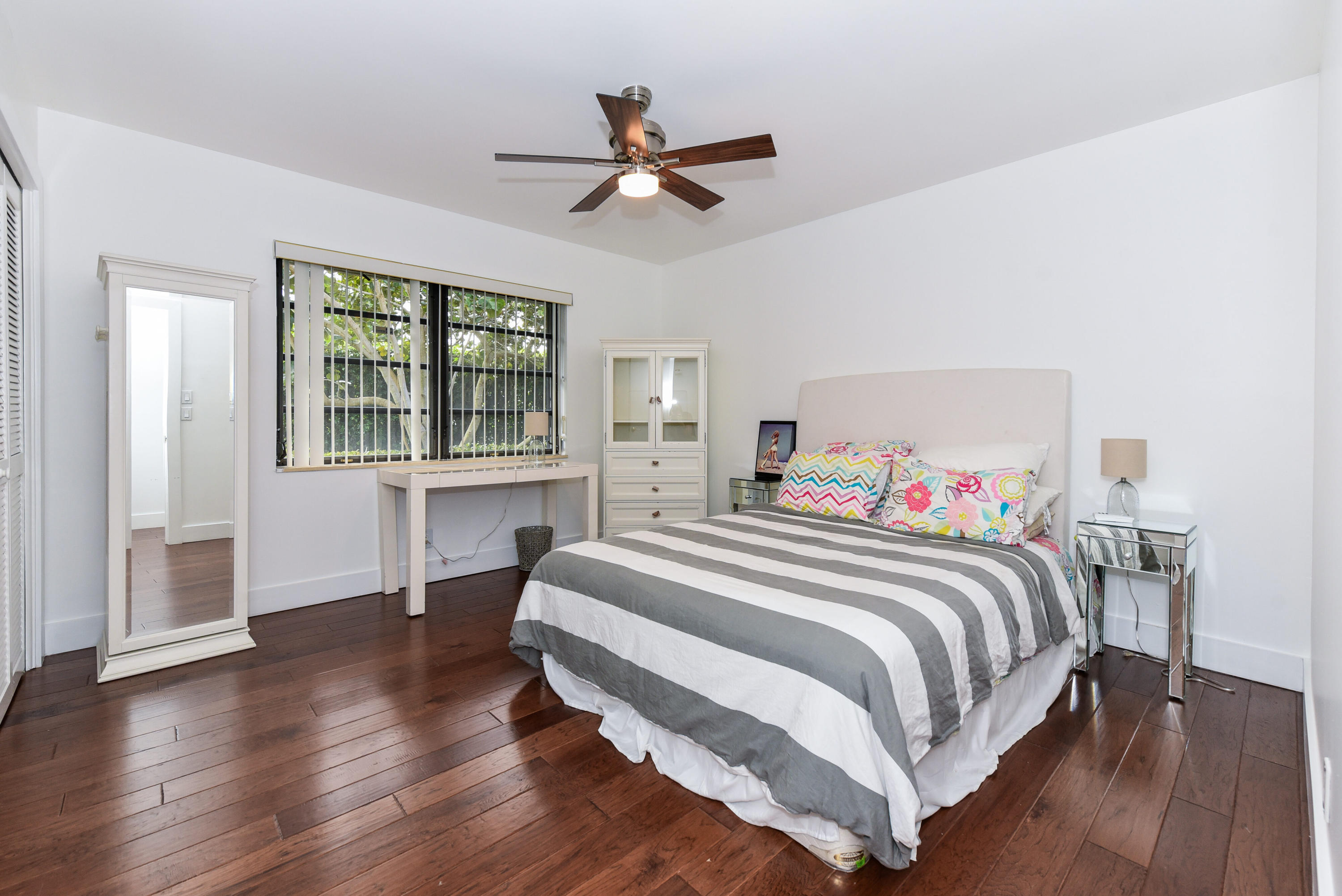 7680 Estrella Circle Boca Raton, FL 33433 - Photo 28 of 51 Bedroom