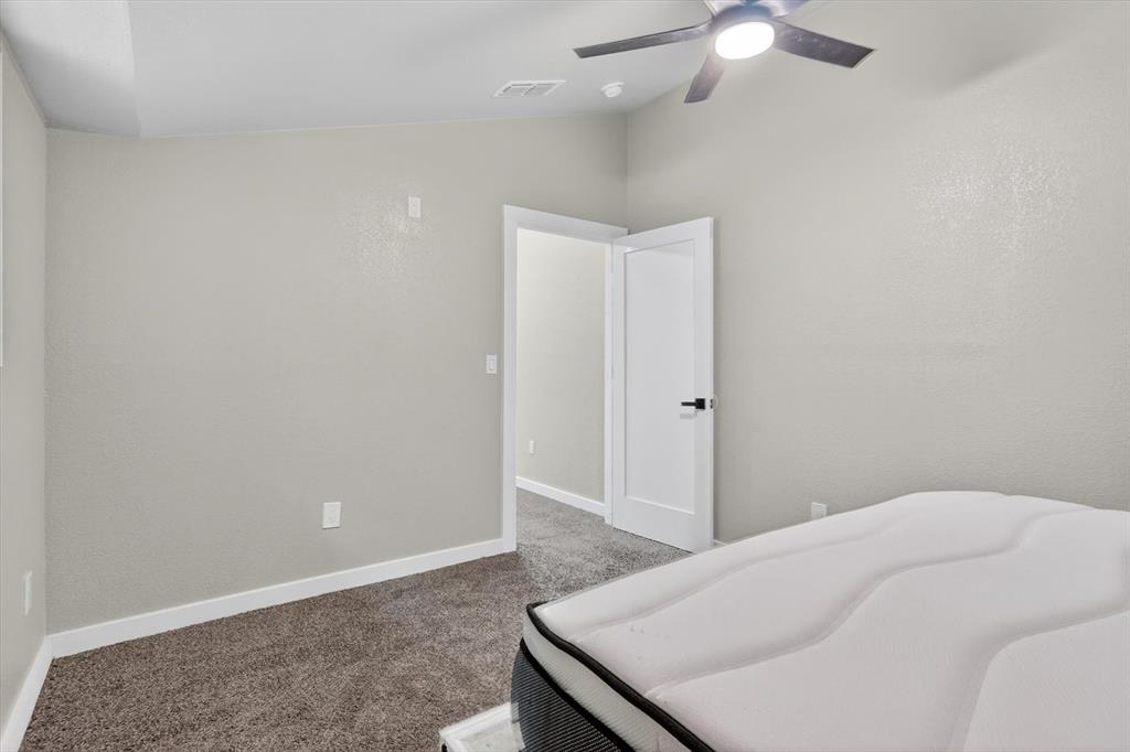 4041 Burleson Retta Road Burleson, TX 76028 - Photo 30 of 38