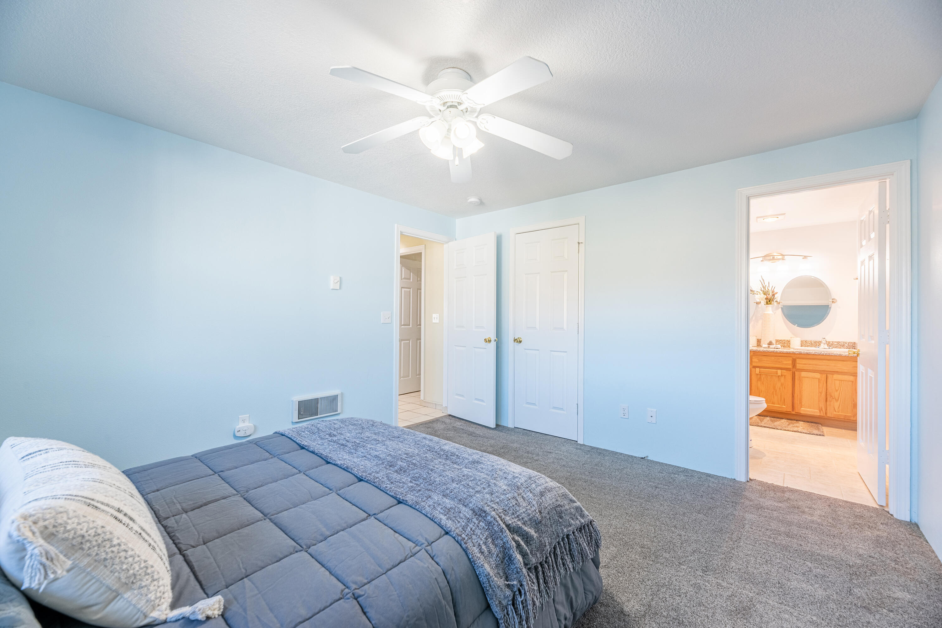 2466 Northeast Yellowpine Road Prineville, OR 97754 - Photo 15 of 32 master 2