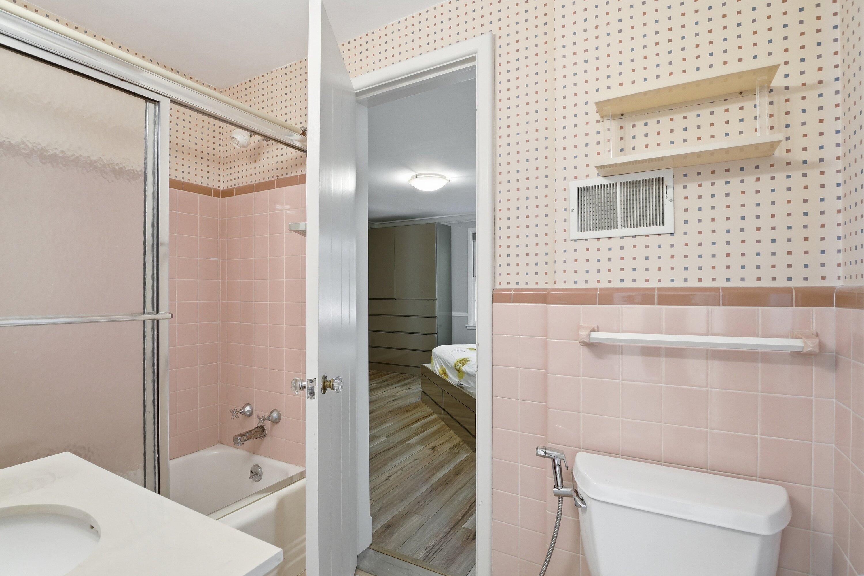 700 Avon Road Ann Arbor, MI 48104 - Photo 24 of 33 Bath 3