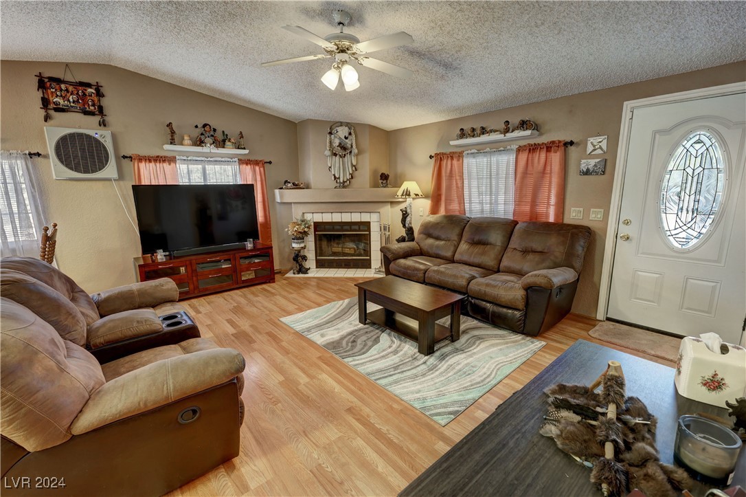 4800 Laughlin Road Pahrump, NV 89048 - Photo 11 of 56