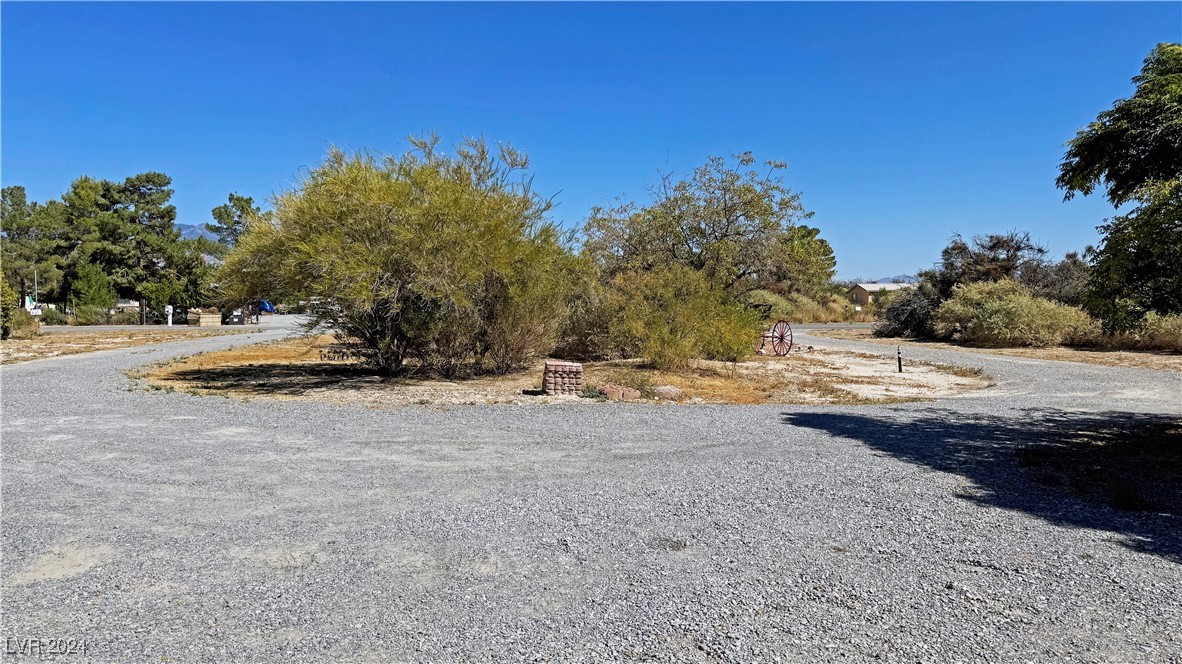 4800 Laughlin Road Pahrump, NV 89048 - Photo 7 of 56