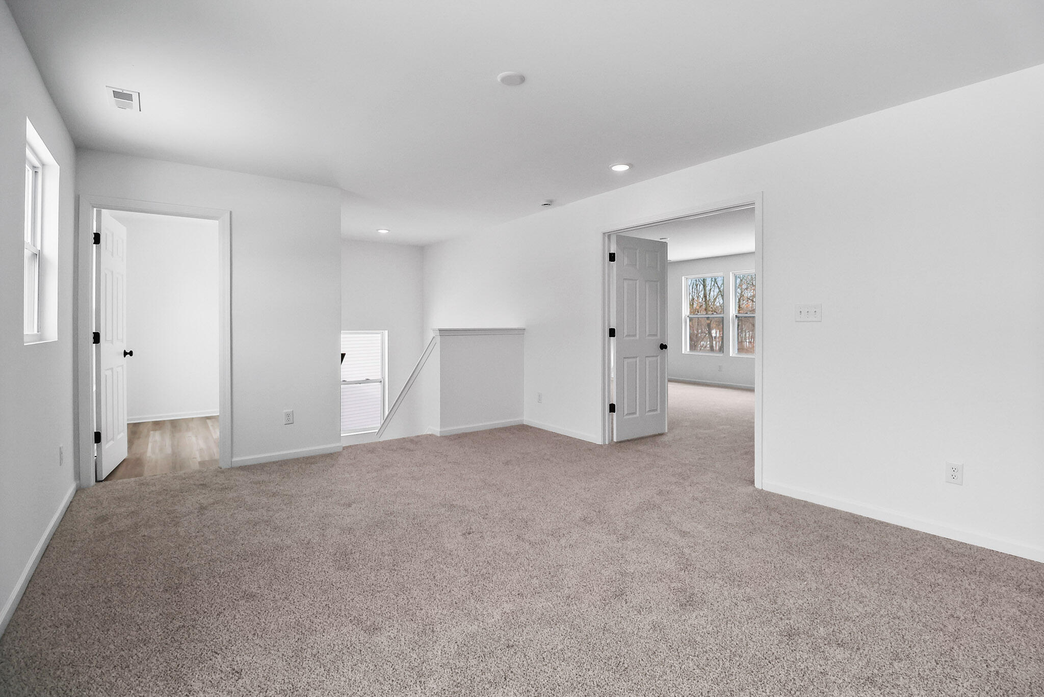 10473 California Street Crown Point, IN 46307 - Photo 10 of 24 2048x1368