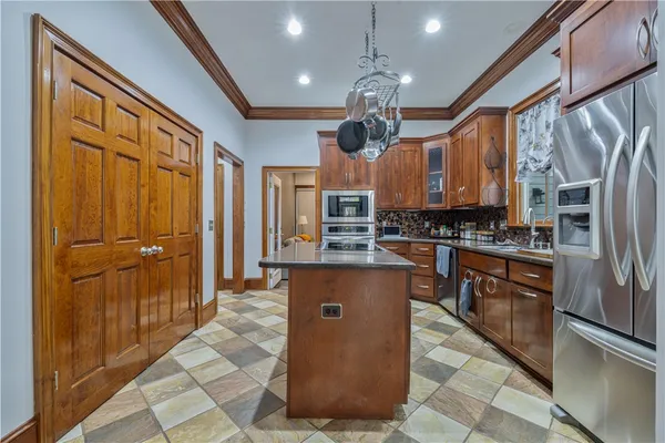 $849,000 | 417 Village Walk Lane, Clemson, SC 29631