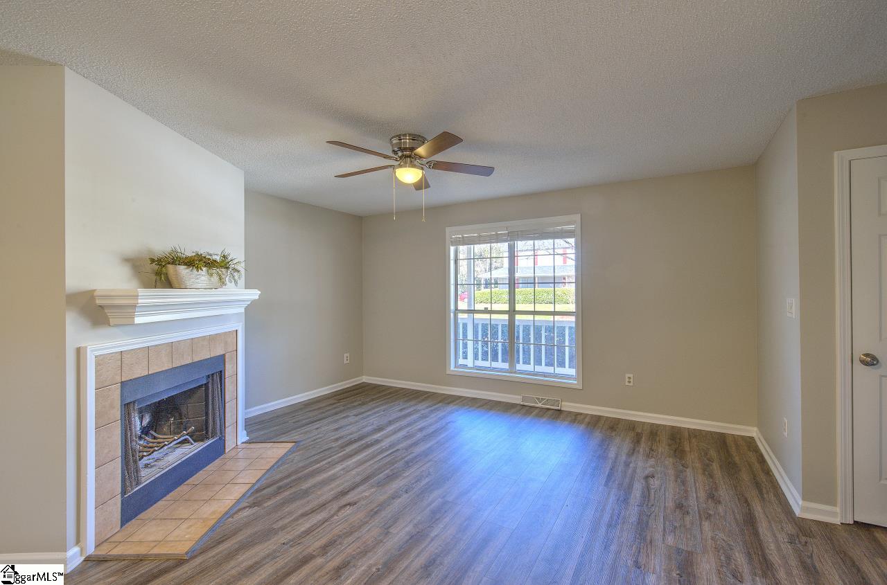 2 Setter Lane Greenville, SC 29607 - Photo 8 of 29 Gallery Image 8