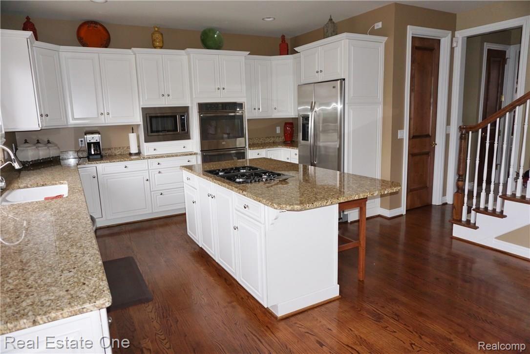 4710 Goodison Pl Drive Rochester, MI 48306 - Photo 19 of 46 DSC03421.JPG