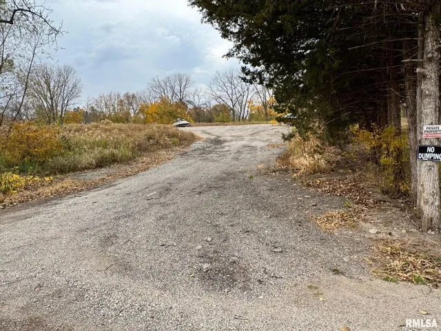 $150,000 | 17701 245th Avenue, Bettendorf, IA 52722