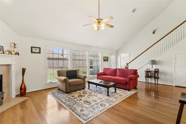 $360,000 | 427 Pinewood Ridge Drive, Spring, TX 77386