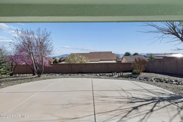 $469,000 | 7805 North Painted Vista Drive, Prescott Valley, AZ 86315