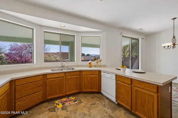 $469,000 | 7805 North Painted Vista Drive, Prescott Valley, AZ 86315