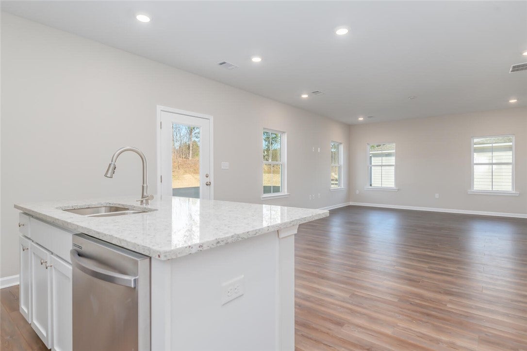 620 Bush Creek Road Opelika, AL 36804 - Photo 14 of 35 Gallery Image 14