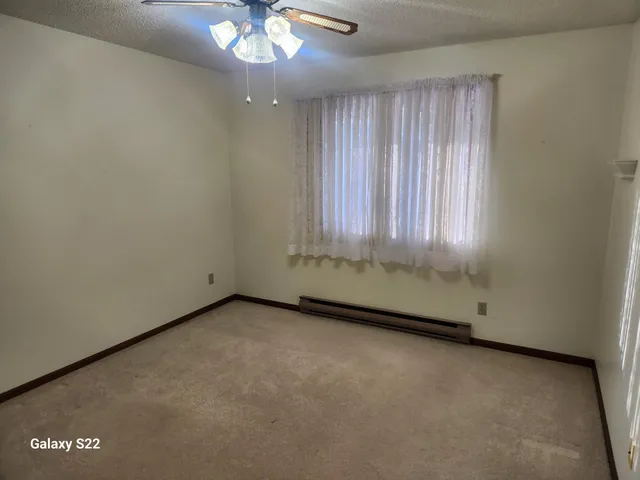 $184,900 | 30123 Olinda Trail, Unit 3, Lindstrom, MN 55045