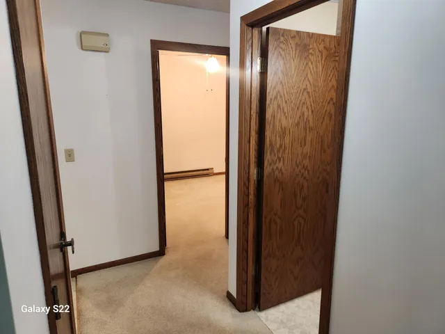 $184,900 | 30123 Olinda Trail, Unit 3, Lindstrom, MN 55045