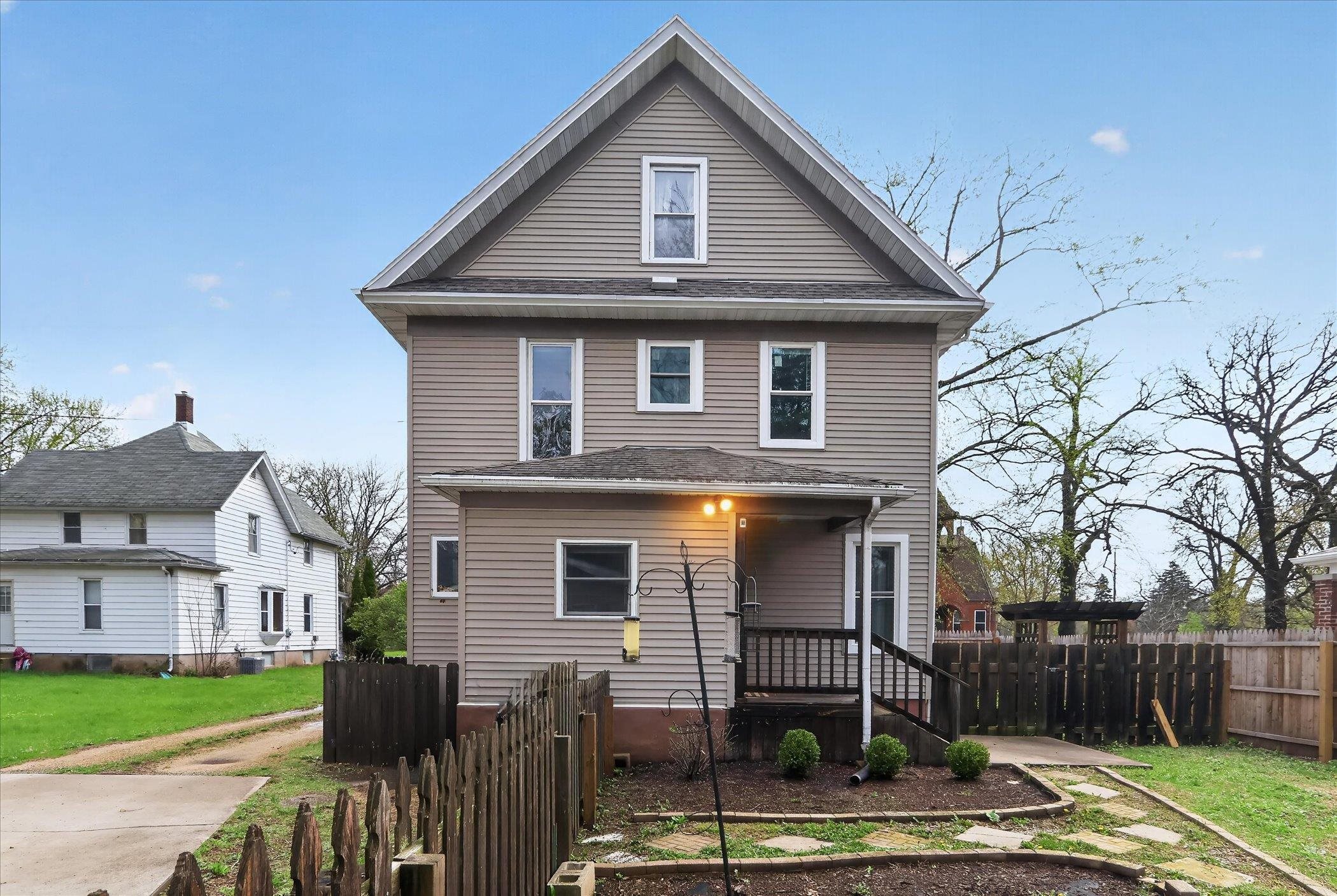 1108 Partridge Avenue Beloit, WI 53511 - Photo 34 of 40