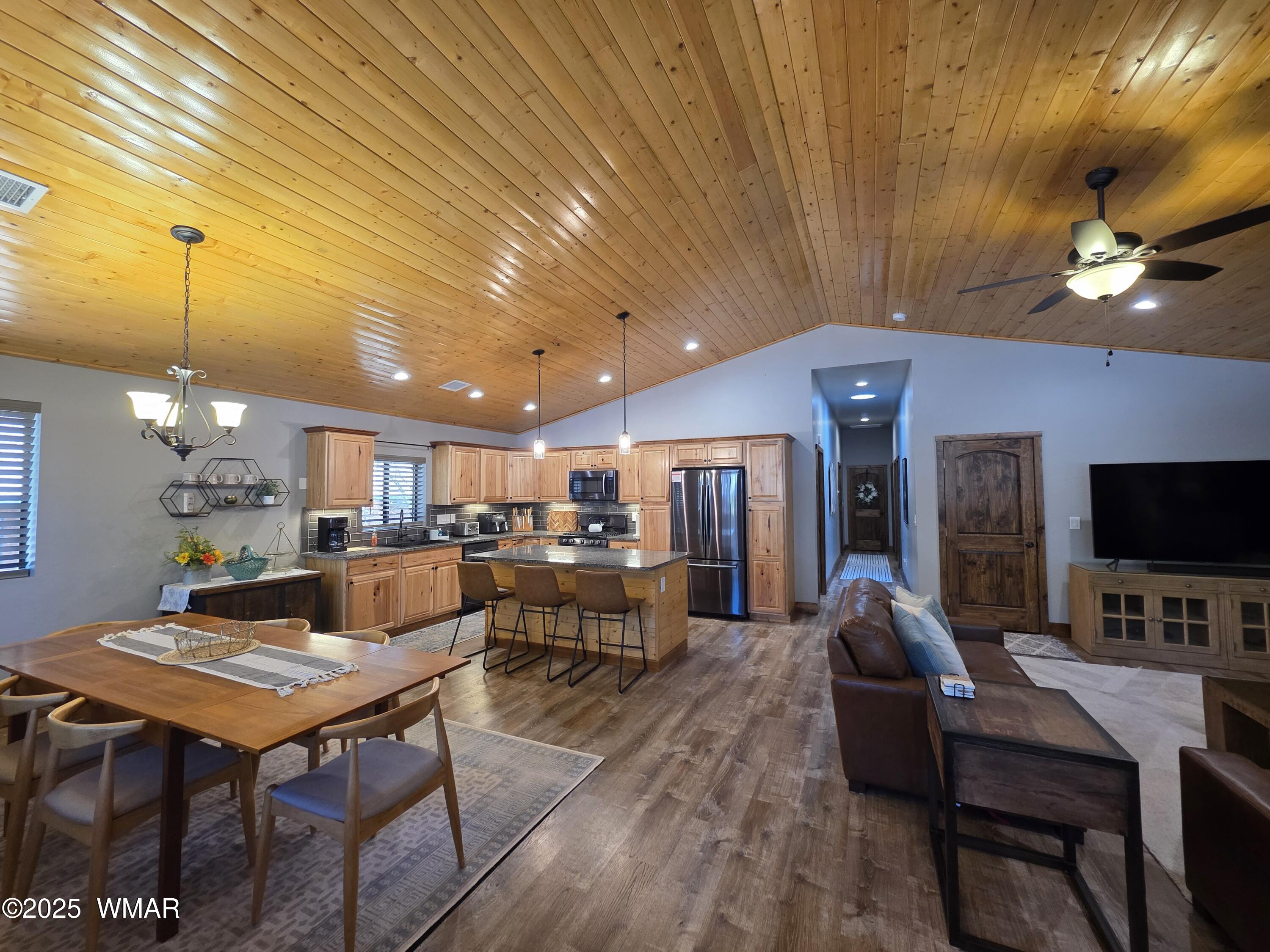 3233 Turkey Track Road Pinetop, AZ 85935 - Photo 6 of 21 20250423_111925