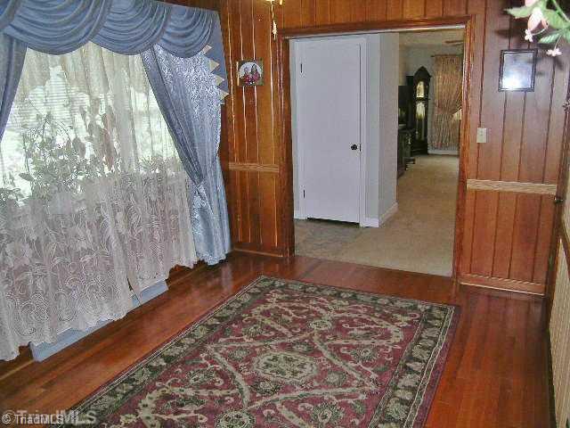 3824 Hastings Road Walkertown, NC 27051 - Photo 5 of 12 Dining Room.