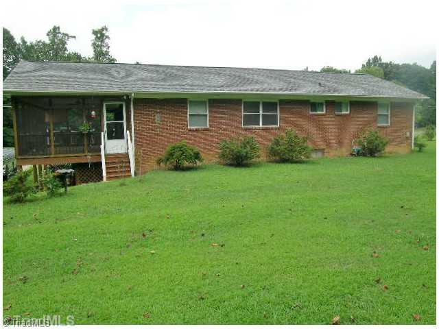 3824 Hastings Road Walkertown, NC 27051 - Photo 10 of 12 Exterior Back.
