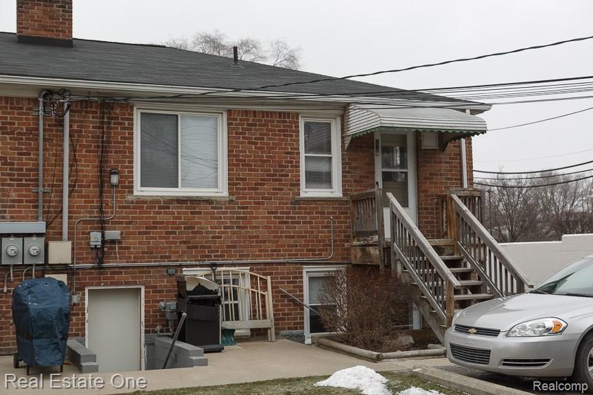115 13 Mile Road Royal Oak, MI 48073 - Photo 11 of 12