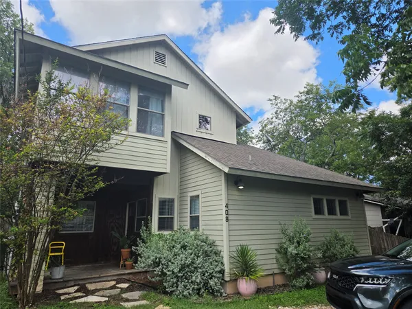 $3,000 | 408 West Croslin Street, Austin, TX 78752