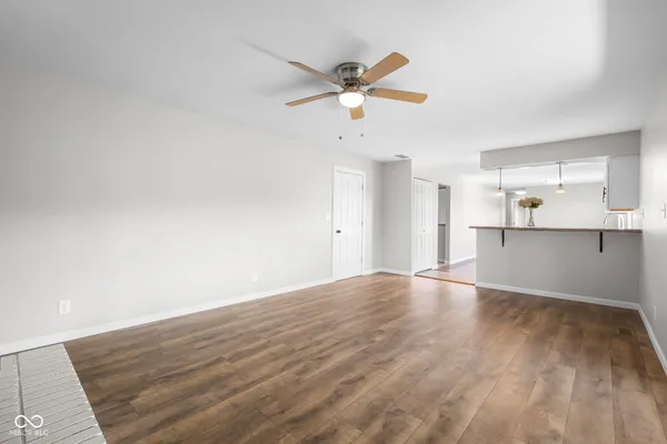 $290,000 | 15841 East 265 North, Columbus, IN 47203