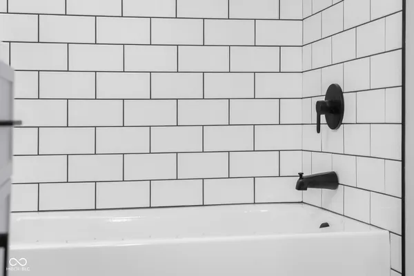 $290,000 | 15841 East 265 North, Columbus, IN 47203