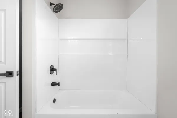 $290,000 | 15841 East 265 North, Columbus, IN 47203