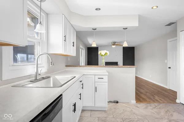 $290,000 | 15841 East 265 North, Columbus, IN 47203