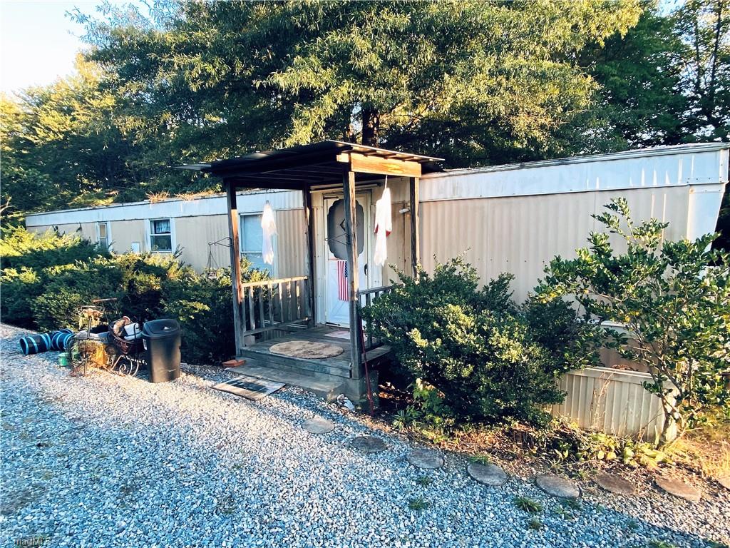 566 Stanley Road Stokesdale, NC 27357 - Photo 12 of 29 Gallery Image 12