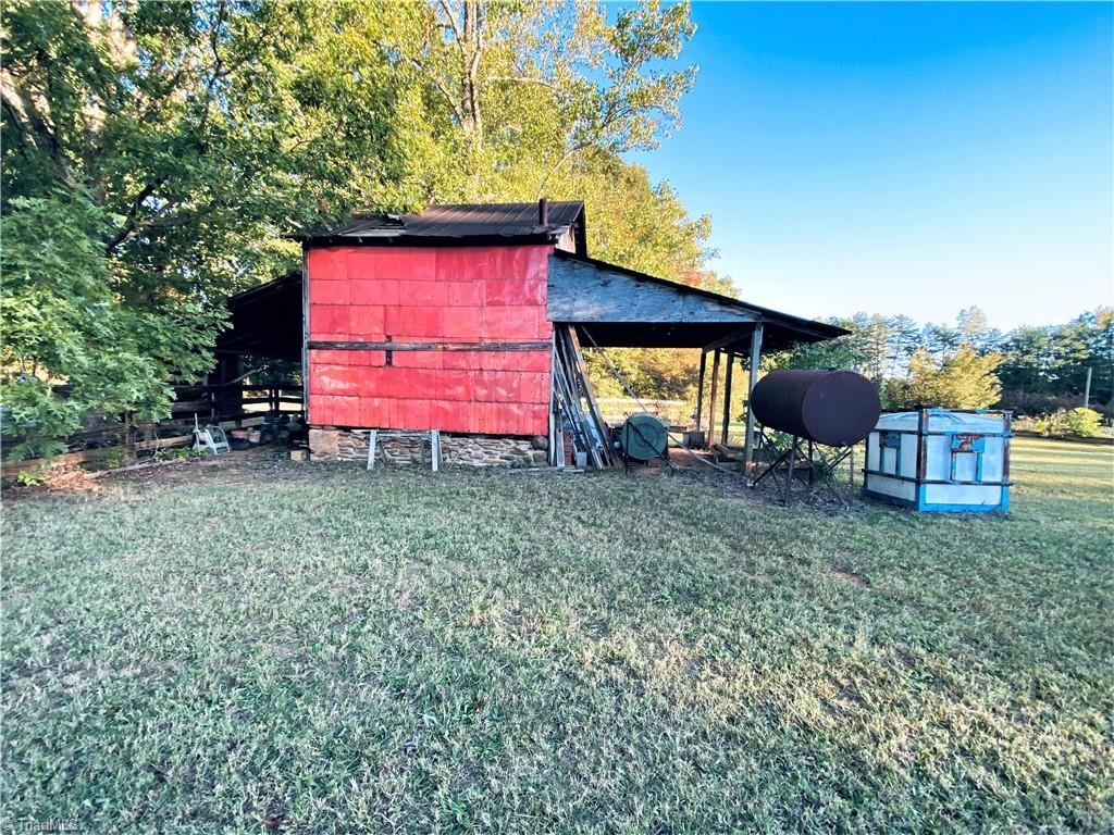 566 Stanley Road Stokesdale, NC 27357 - Photo 4 of 29 Gallery Image 4