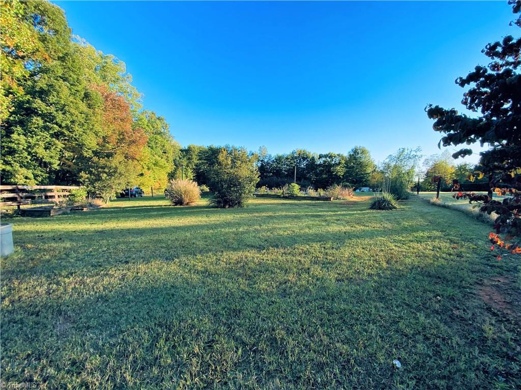 566 Stanley Road Stokesdale, NC 27357 - Photo 6 of 29 Gallery Image 6