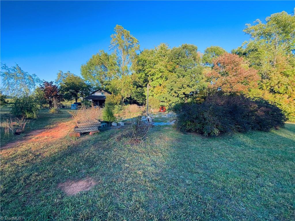566 Stanley Road Stokesdale, NC 27357 - Photo 8 of 29 Gallery Image 8