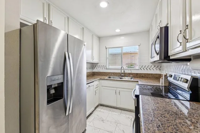 $479,000 | 792 North Mollison Avenue, Unit 9, El Cajon, CA 92021