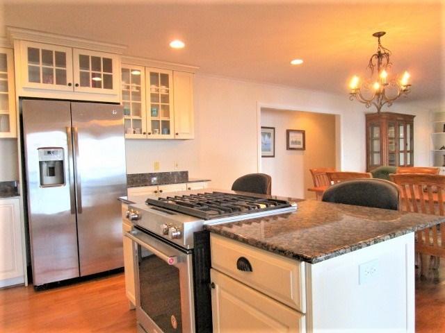 2584 Princess Pond Road Summerton, SC 29148 - Photo 11 of 31 Granite Countertops & Gas Range