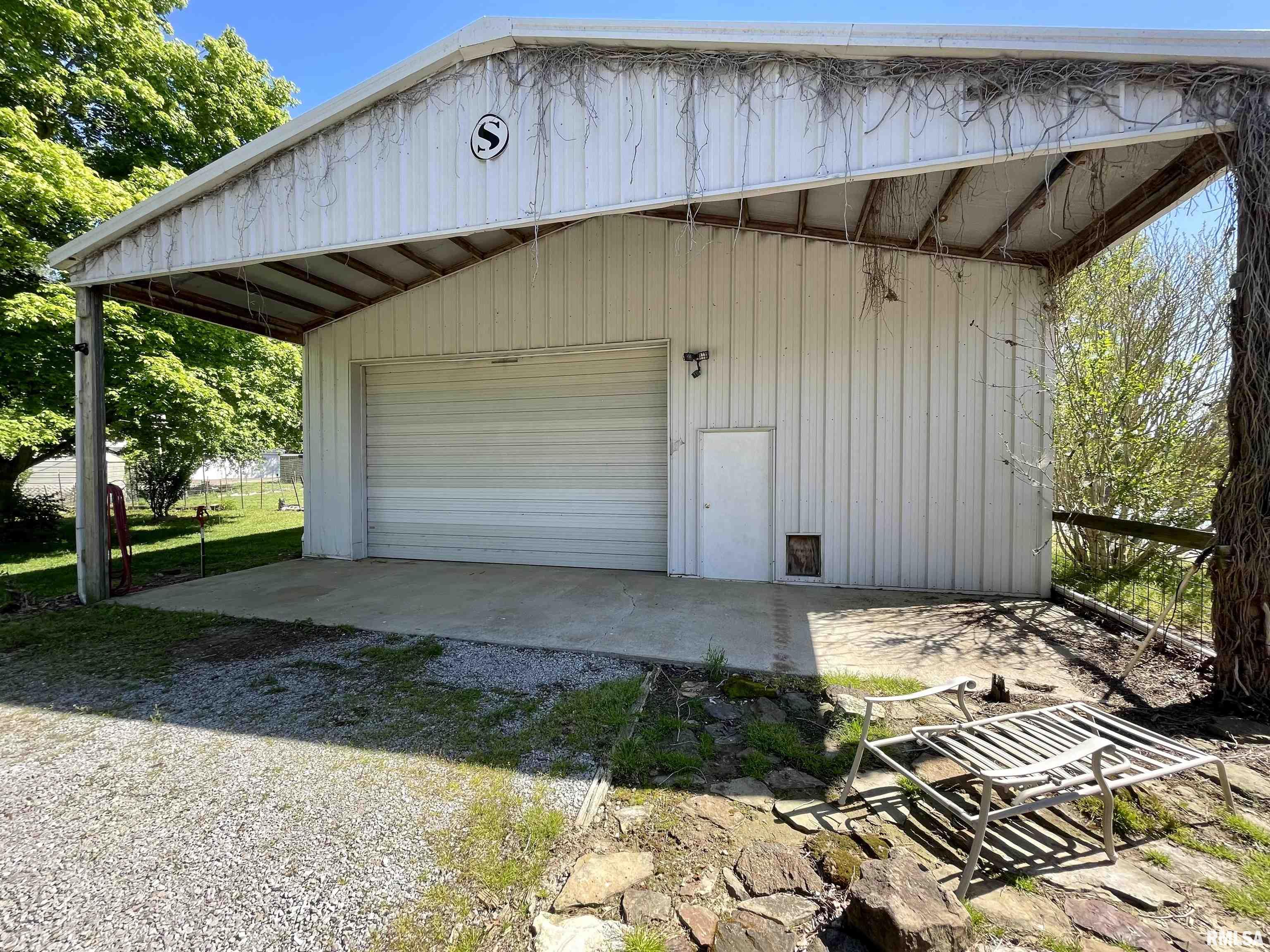 1348 Water Plant Road Murphysboro, IL 62966 - Photo 5 of 26 Gallery Image 5