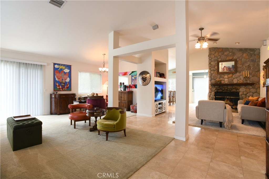 17371 Mockingbird Canyon Road Riverside, CA 92504 - Photo 2 of 40 as you enter