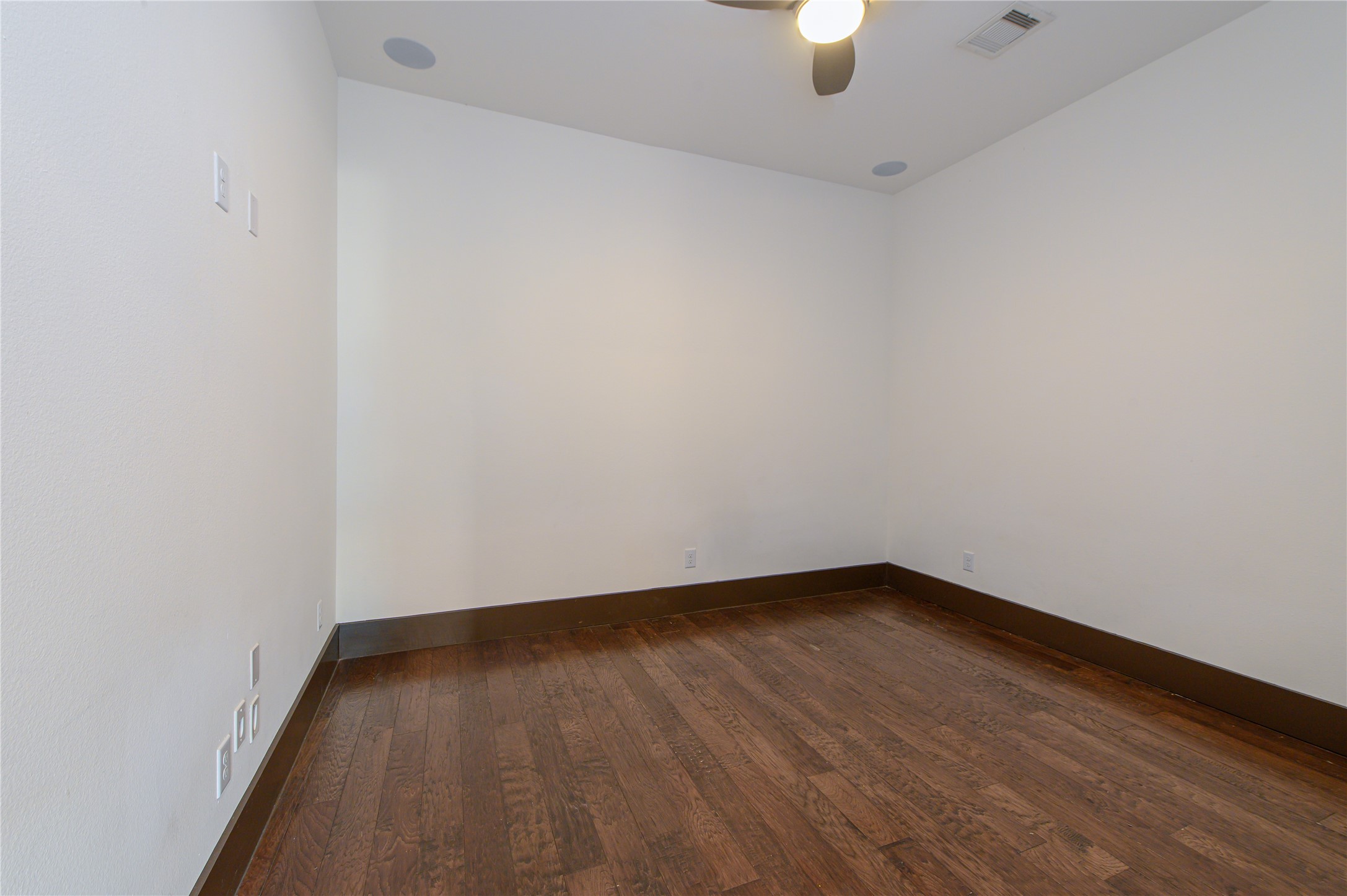 30 Freestone Stream Place Spring, TX 77389 - Photo 38 of 43 EXTRA ROOM FOR OFFICE OR MEDIA