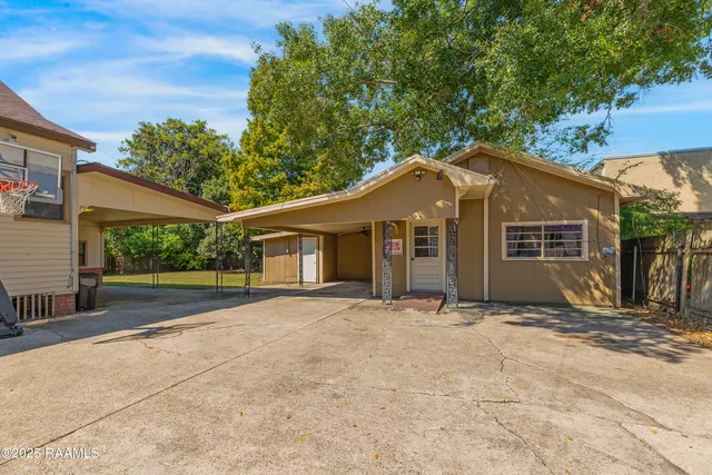 $250,000 | 416 Iberia Street, New Iberia, LA 70560