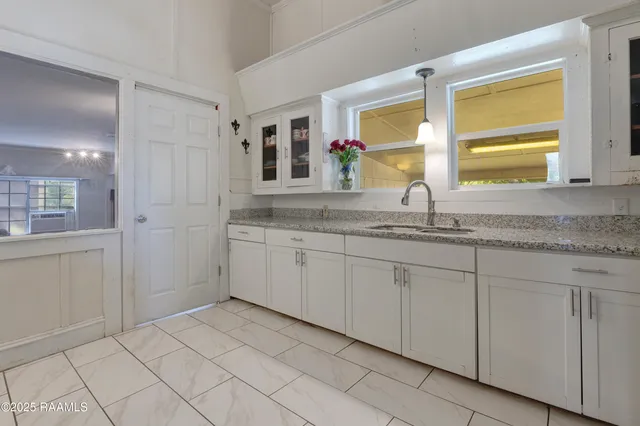 $250,000 | 416 Iberia Street, New Iberia, LA 70560