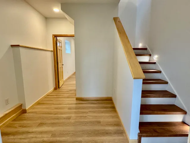 $389,500 | 122 Raymond Avenue, Newport, VT 05855