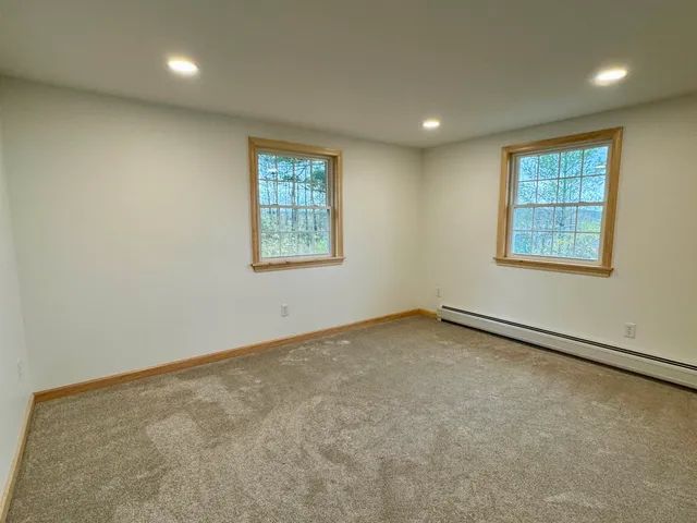 $389,500 | 122 Raymond Avenue, Newport, VT 05855