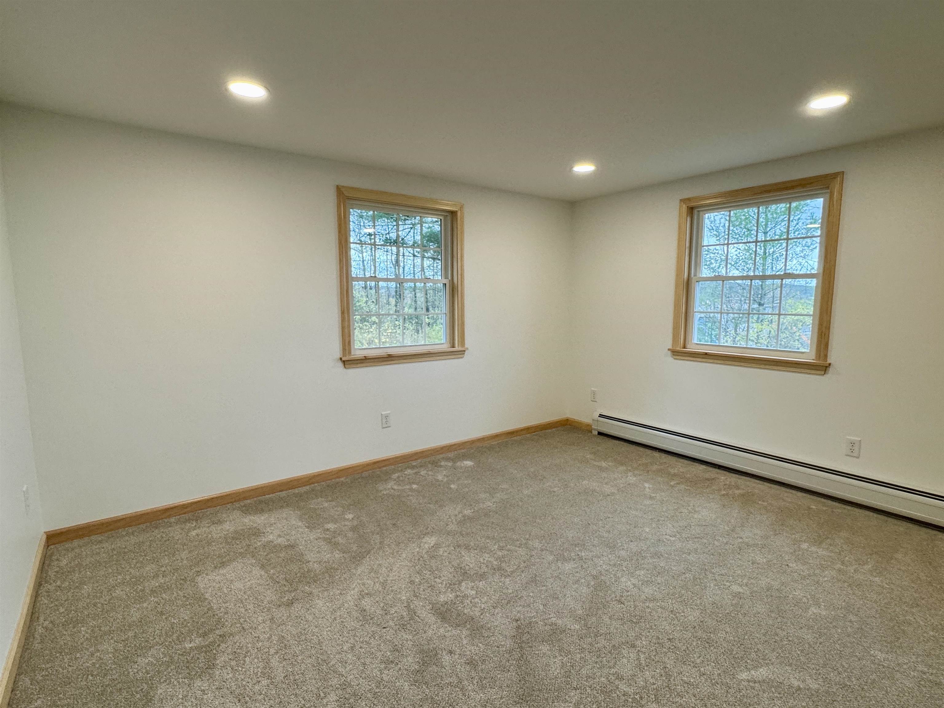 122 Raymond Avenue Newport, VT 05855 - Photo 31 of 43