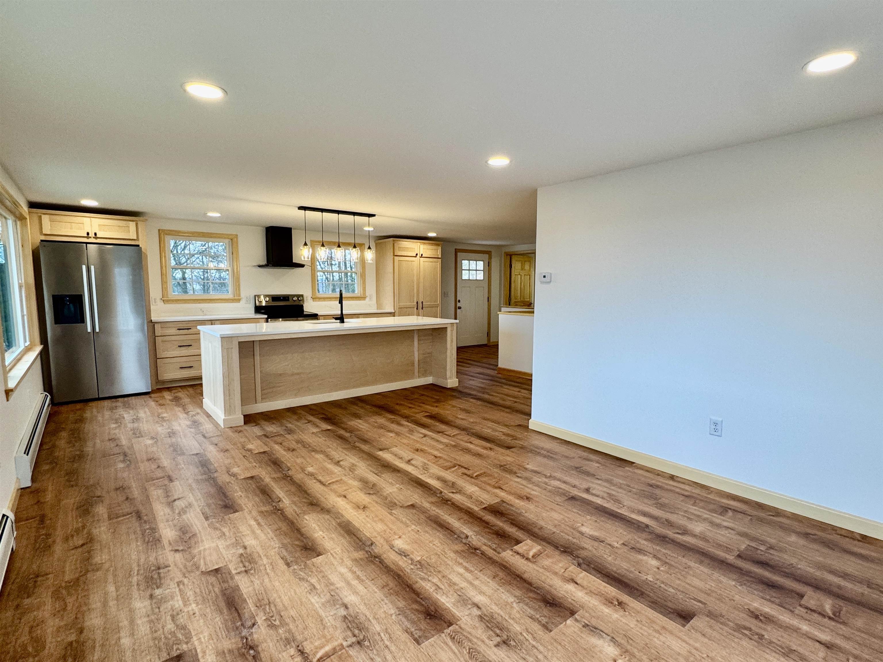 122 Raymond Avenue Newport, VT 05855 - Photo 10 of 38