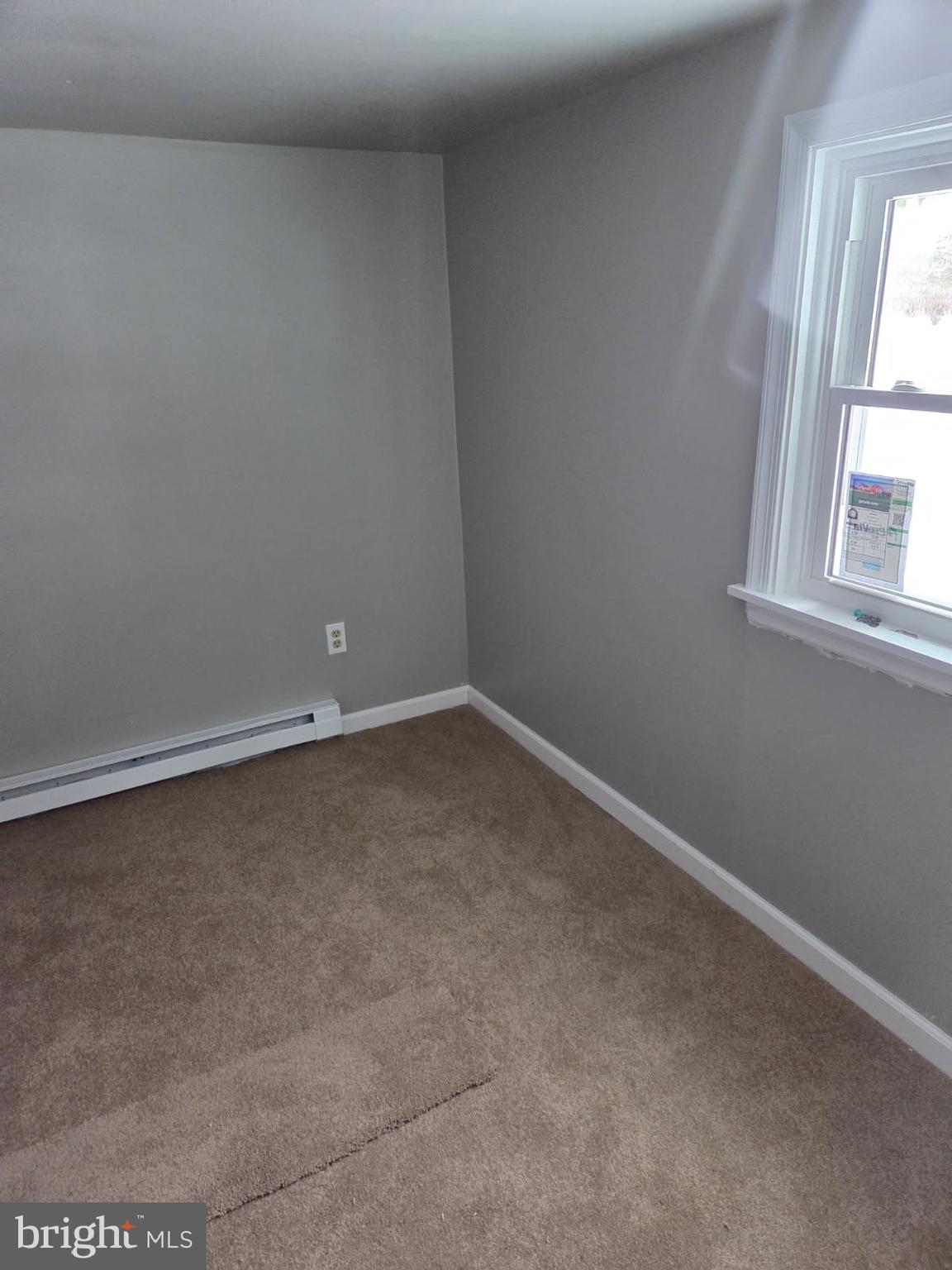 8012 Appleby Road Harrisburg, PA 17112 - Photo 16 of 32 an empty room with a window