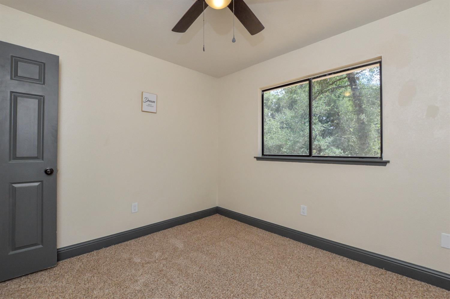 31520 Sioux Road Coarsegold, CA 93614 - Photo 11 of 23 Gallery Image 11