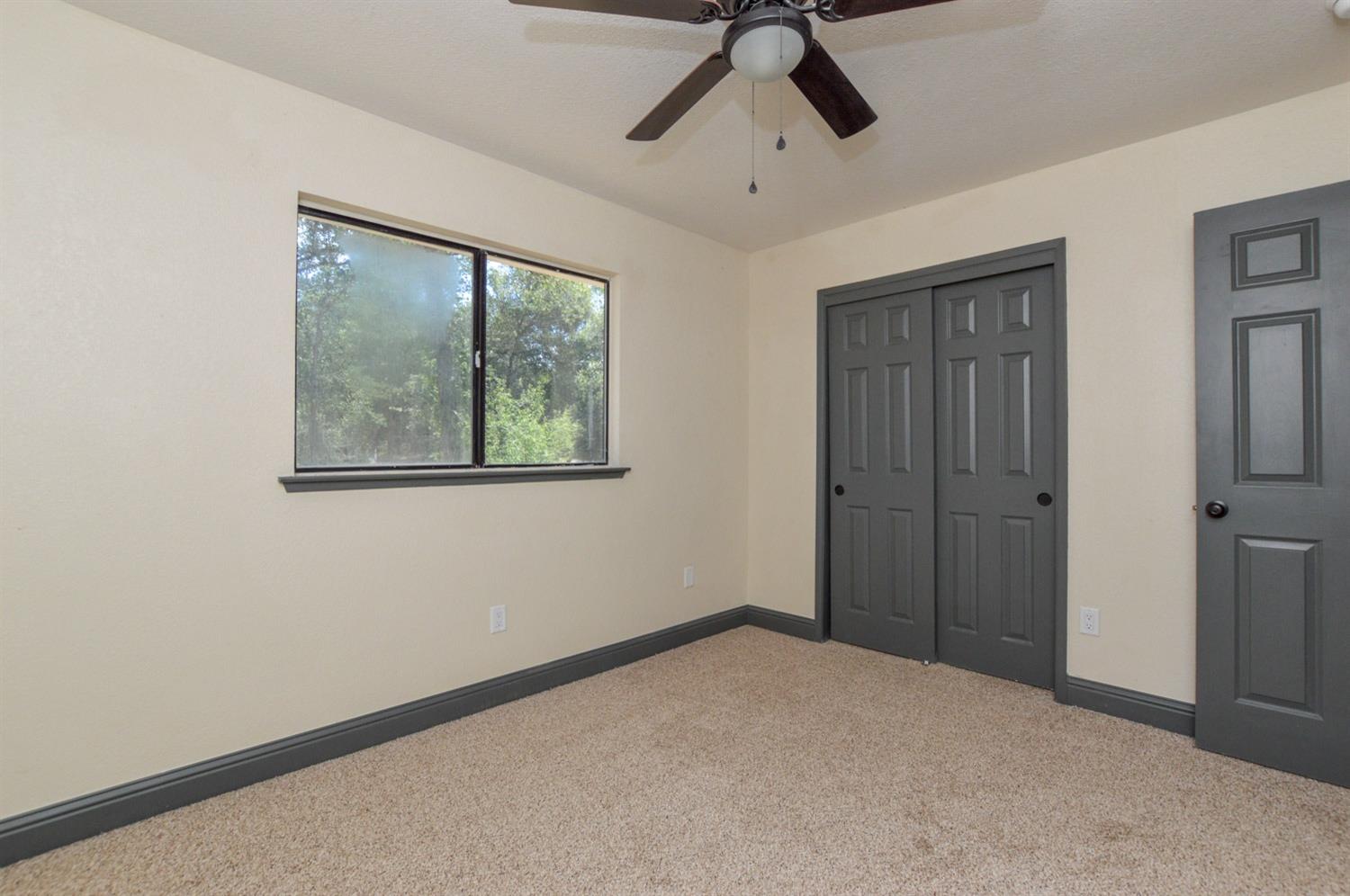 31520 Sioux Road Coarsegold, CA 93614 - Photo 14 of 23 Gallery Image 14