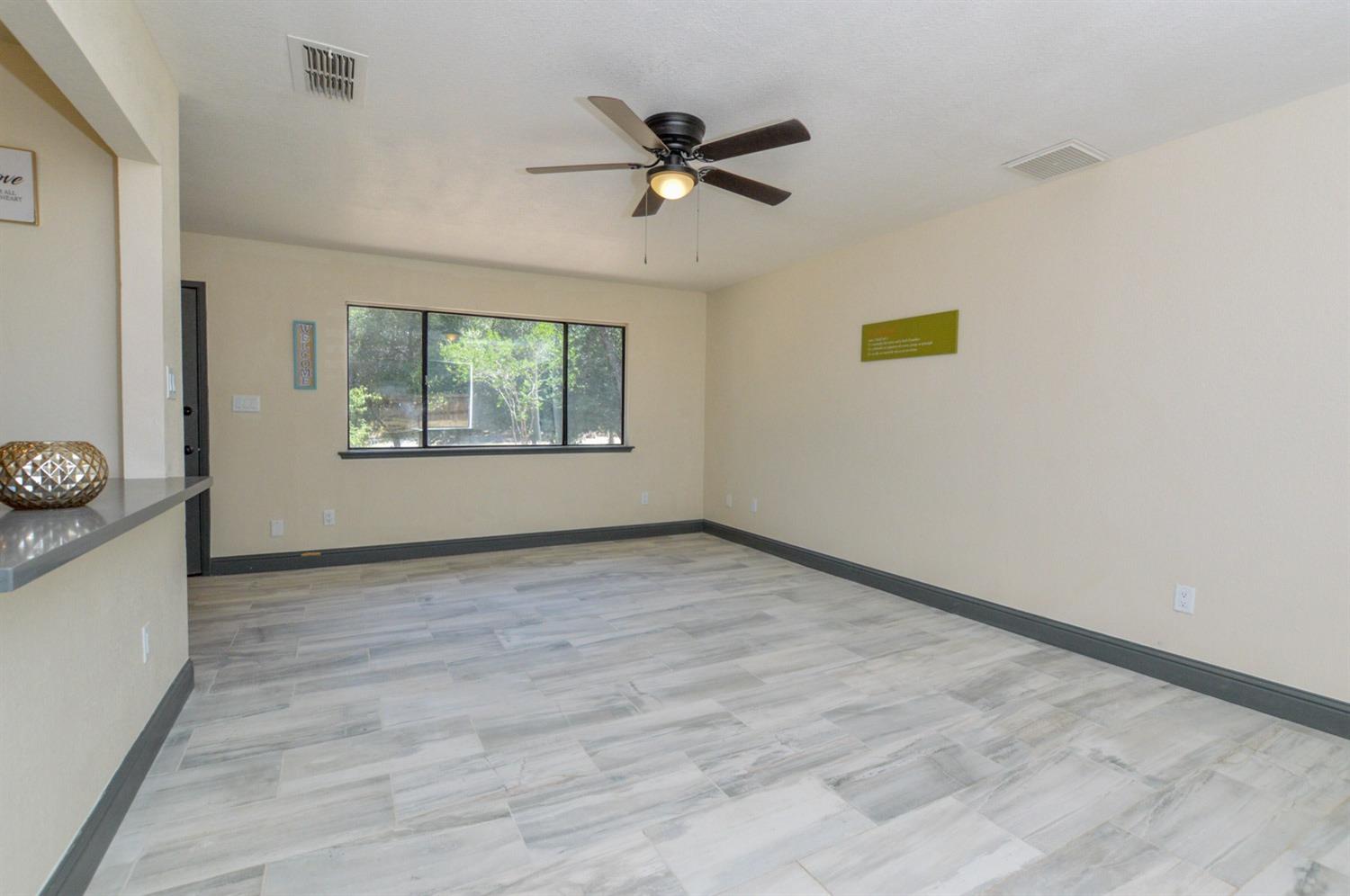 31520 Sioux Road Coarsegold, CA 93614 - Photo 3 of 23 Gallery Image 3