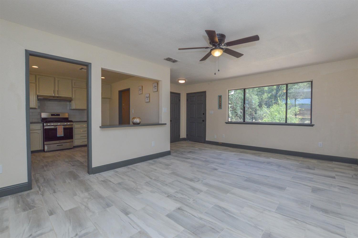 31520 Sioux Road Coarsegold, CA 93614 - Photo 8 of 23 Gallery Image 8
