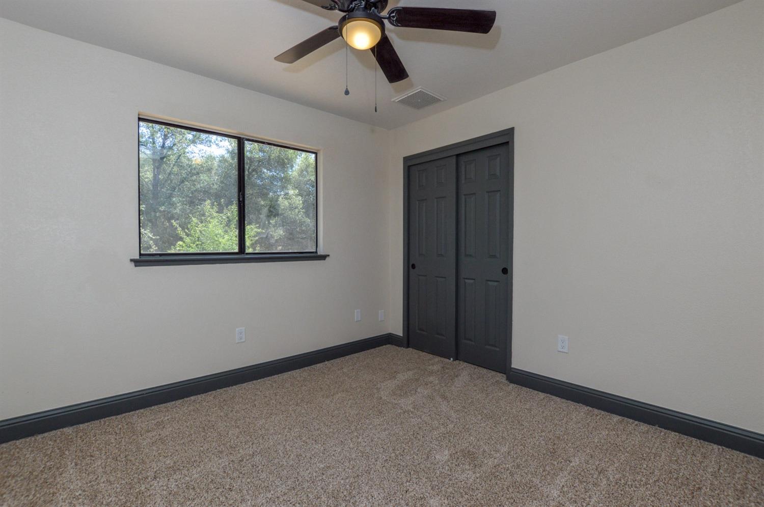 31520 Sioux Road Coarsegold, CA 93614 - Photo 10 of 23 Gallery Image 10