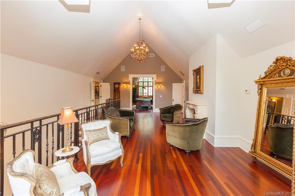 5836 Gate Post Road Charlotte, NC 28211 - Photo 17 of 24 Gallery Image 17