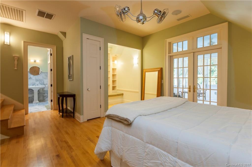 5836 Gate Post Road Charlotte, NC 28211 - Photo 21 of 24 Gallery Image 21
